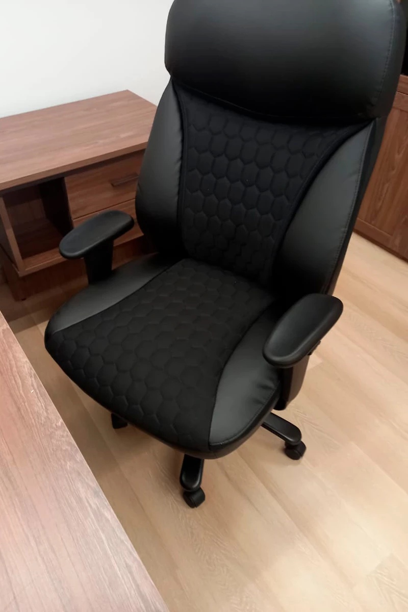 Кресло CHAIRMAN CH414 фото в интерьере 1